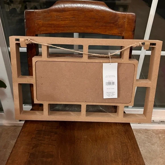 Hello Spring Wall Decor - Picture 2 of 4